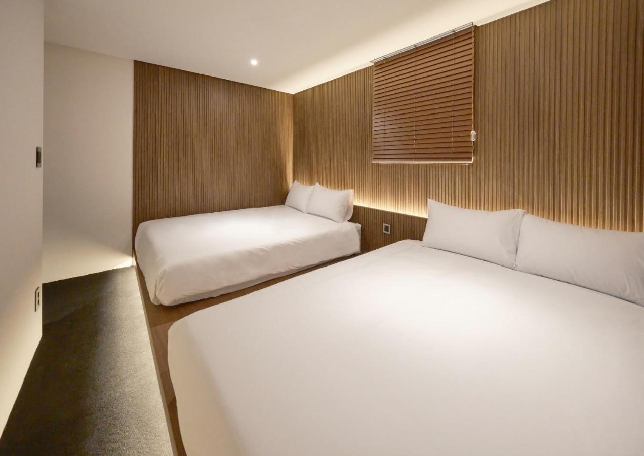 Uh Suite The Myeongdong Seoul Exterior photo